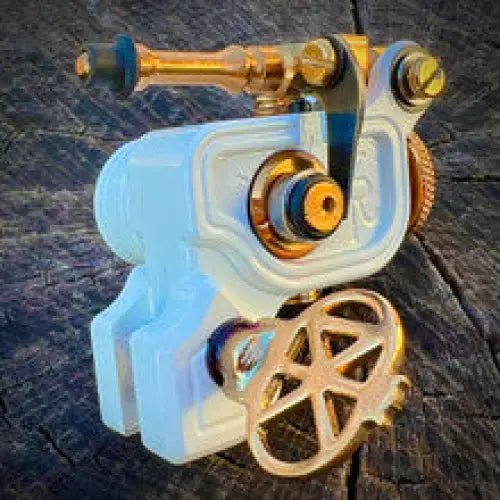 Sidewinder 46er – Featherweight – White – Gold - Dan Kubin Rotary - SW - 46 - FW - WH - GO