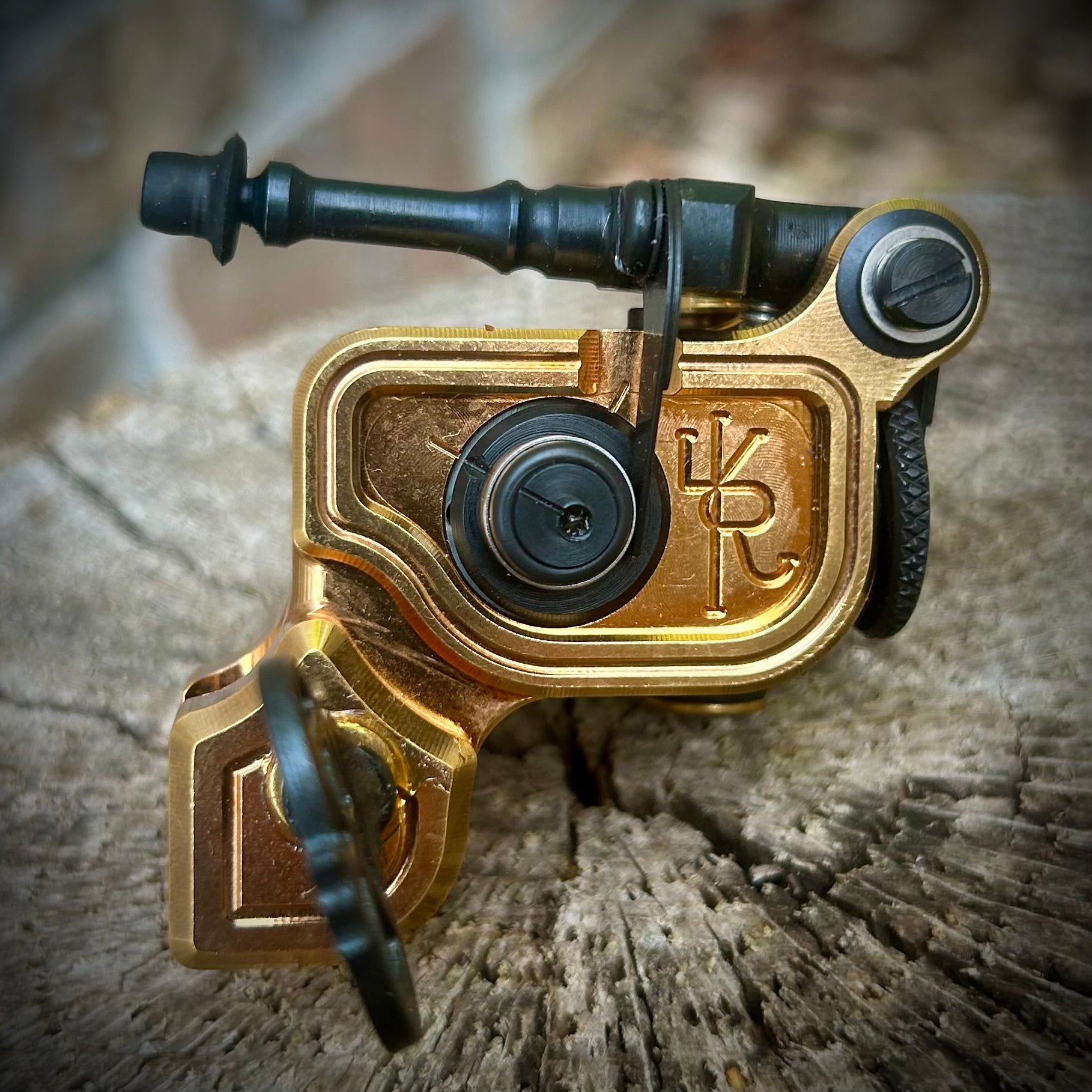 Sidewinder 46er | Gold w/ Black Hardware - Dan Kubin Rotary - 